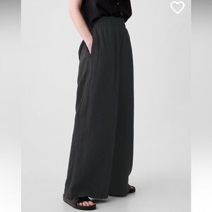 Gap NWT wide leg crinkle gauze wide leg pants black XSP XS Petite